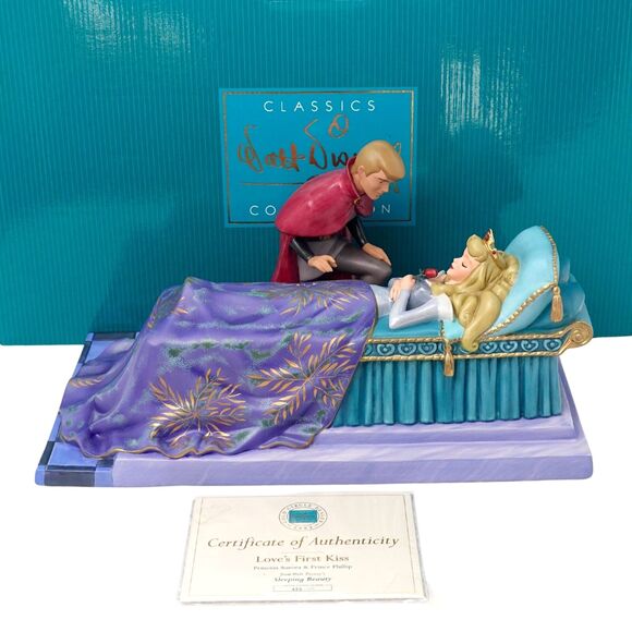 RARE WDCC DISNEY Sleeping Beauty Love's First Kiss w/BOX & COA 623/1959 #1217923 - Picture 1 of 16